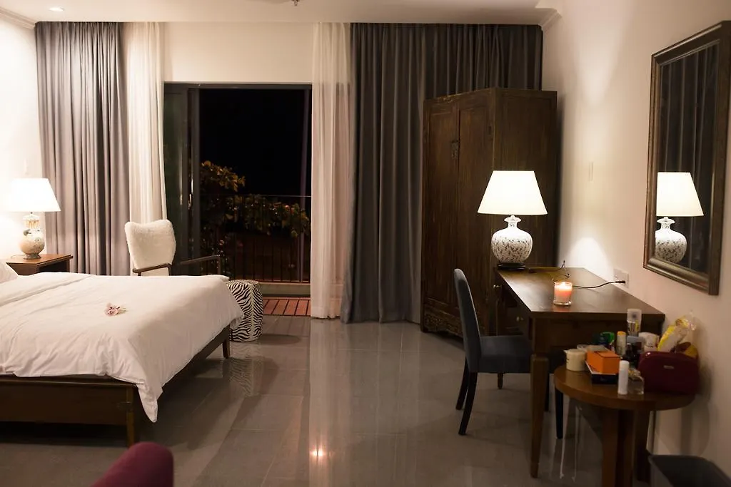 Dan Oasis Hotel And Apartment Da Nang 2*,